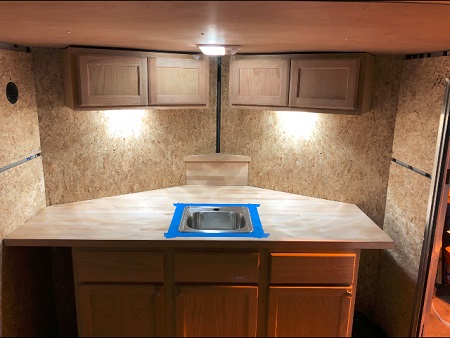 Hunting trailer kitchenette